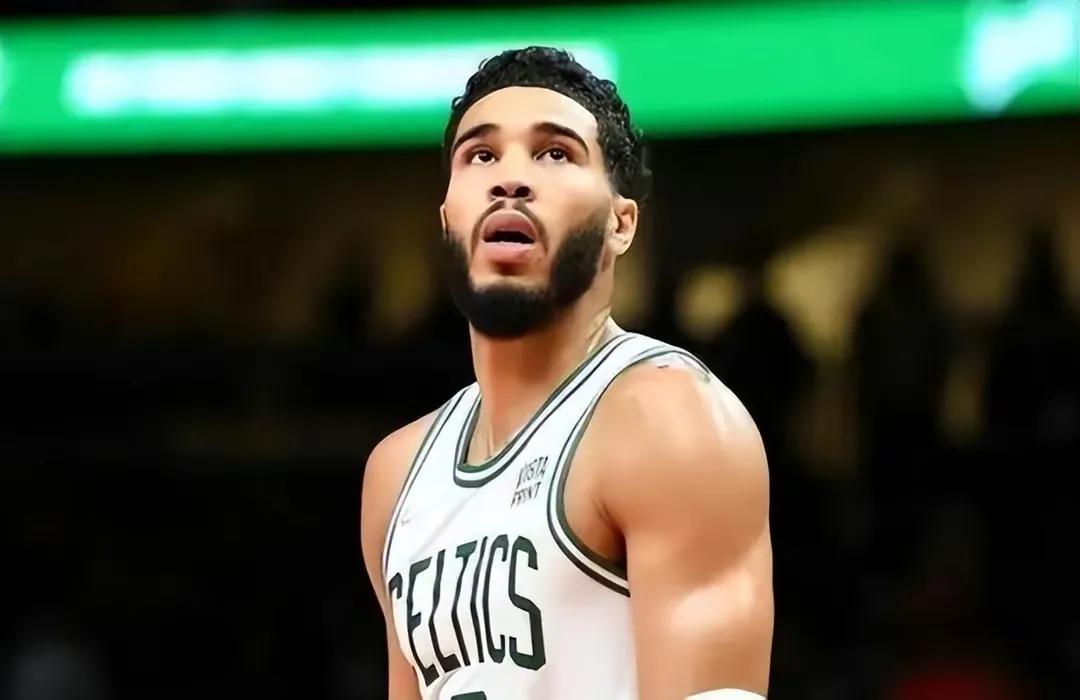 爱游戏AYX包含赛后山东男篮调整名单以备法国杯；伤情更新环节打磨；信心回归；年轻球员得到机会的词条