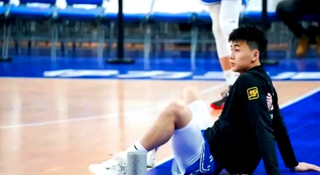 AYX SPORTS马赛发布备战花絮，清晨完成体检，CBA常规赛任务艰巨，年轻球员得到机会的简单介绍