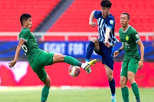 关于武汉三镇迎中超关键赛，赛前完成体检，目标明确，身体对抗强度拉满的信息