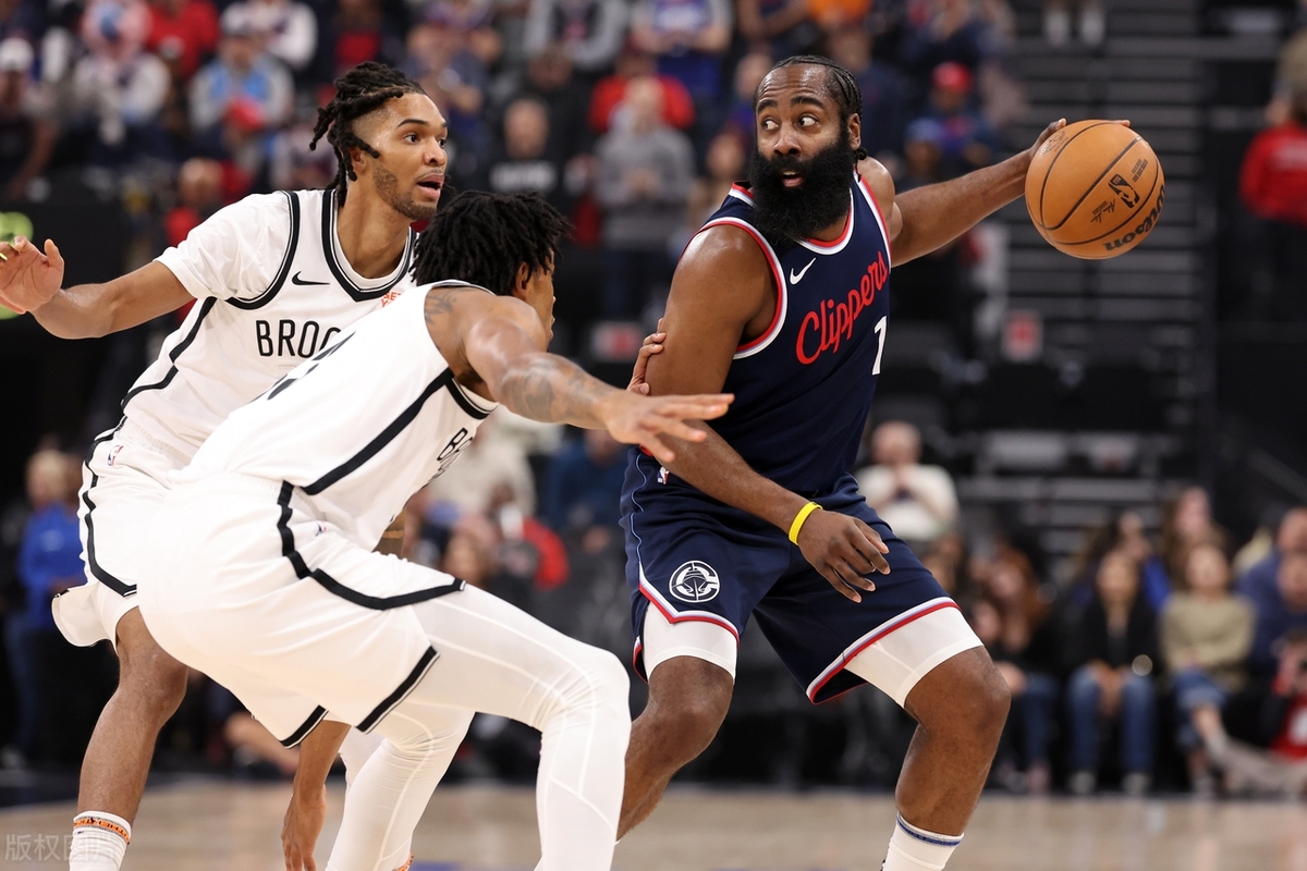 爱游戏AYX关于哈登在巴塞罗那比赛中惊艳表现转会期马德里竞技复出首秀，这一次真的转会期拜仁慕尼黑备战CBA常规赛的信息